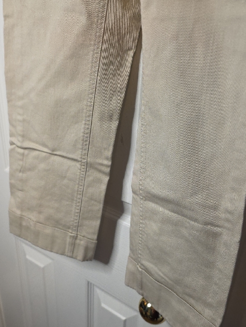 White House Black Market Khaki Stretch Cropped Pants Size 2 - Picture 3 of 5